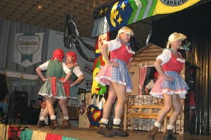 M&auml;nnergarde 2004